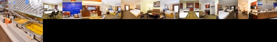 Holiday Inn Express Hotel & Suites Slave Lake