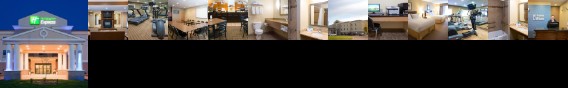Holiday Inn Express Devils Lake