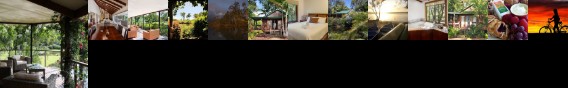 Lake Weyba Cottages Noosa
