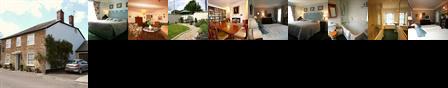 Crosskeys House