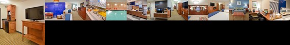 Holiday Inn Express Hotel & Suites Fredericksburg (Virginia)