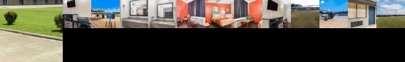 Holiday Motor Lodge