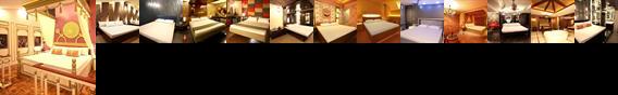 Victoria Court Cuneta