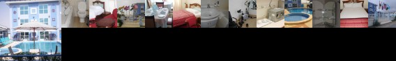 De Holiday Beach Hotel