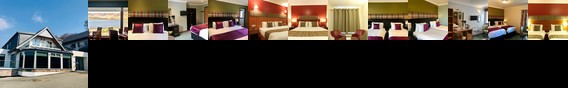 Clan Macduff Hotel