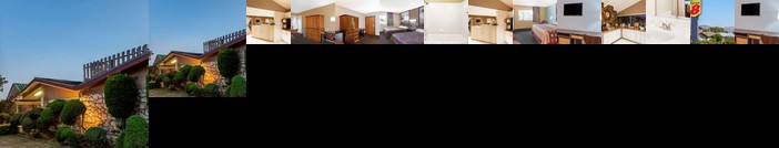 Super 8 Canoga Park