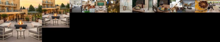 Toll House Hotel