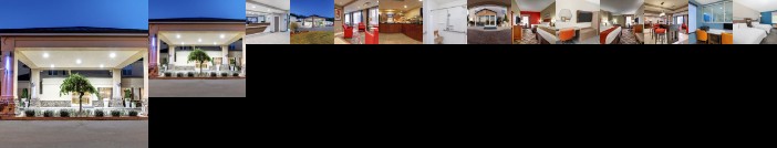 Holiday Inn Express Hurricane Mills Waverly