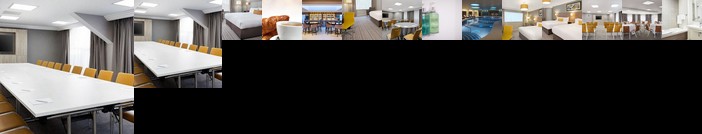 Barcelo Hinckley Island Hotel