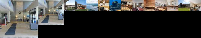 Ramada Hotel on the Bay Conference Resort - Belleville