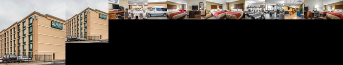 Clarion Hotel Chicago Midway