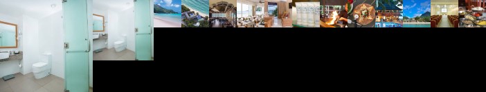 Coral Strand Hotel