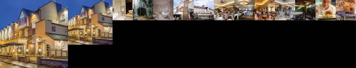 Busby Hotel