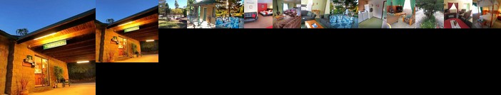 Murray Gardens Motel & Cottages