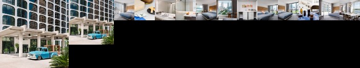 Radisson Hotel & Suites Austin-Town Lake