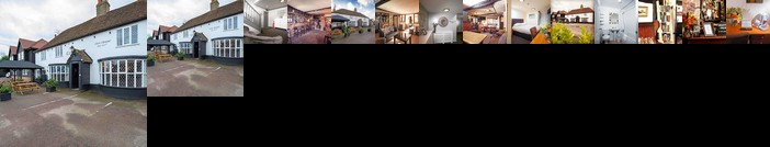 The Cock Inn Hotel Sheering