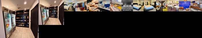Holiday Inn Express & Suites Salinas
