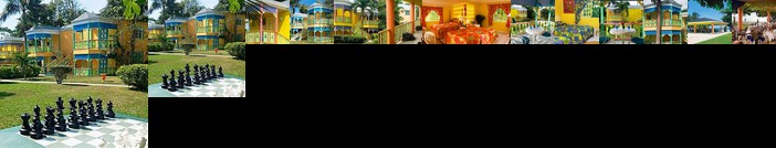 Grand Pineapple Beach Resort