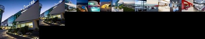 Golden Tulip Mamaia
