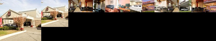 Clarion Hotel La Guardia Airport
