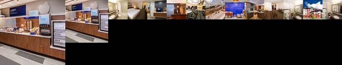 Holiday Inn Express Hotel & Suites Whitecourt
