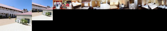 New Palm Tree Hotel