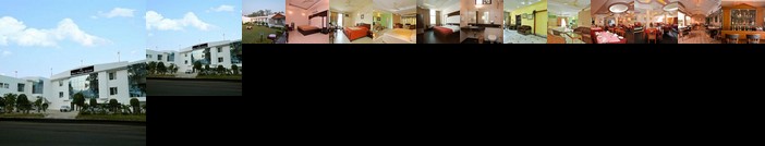 Black Mango Resort
