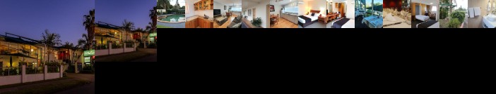 McNevins Parkway Motel