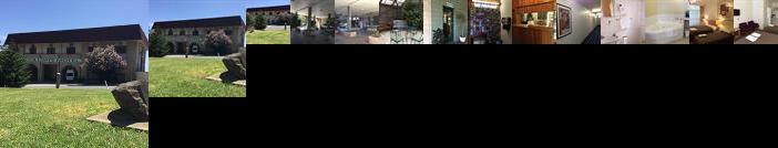 Tollgate Motel