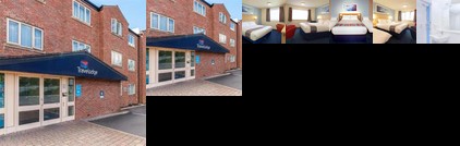 Travelodge Oldham
