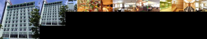 Suwa Lakeside Hotel