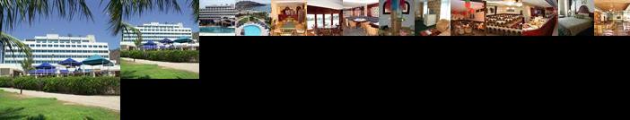 Gold Mohur Hotel & Resort
