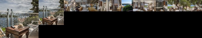 Faros Suites