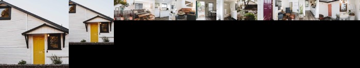 Les Petites Masions