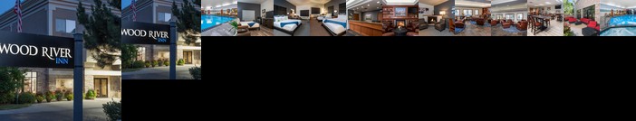 A Wood River Inn