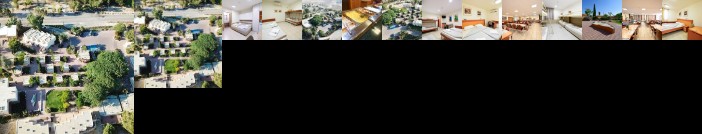 Arad Youth Hostel & Guest House