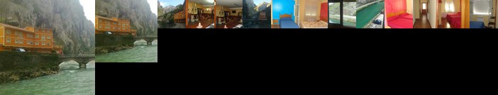 Hostal Poncebos
