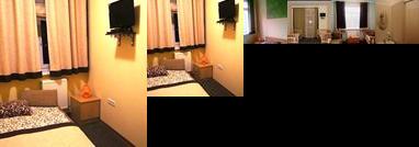 Hotel LeoCity Chornovola