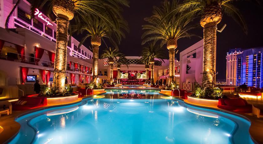 Luxury Hotels in Las Vegas - Vicroty School