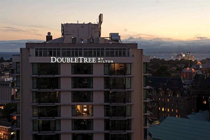 DoubleTree by Hilton Hotel & Suites Victoria