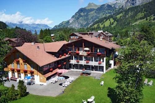 Alpina Hotel Kandersteg