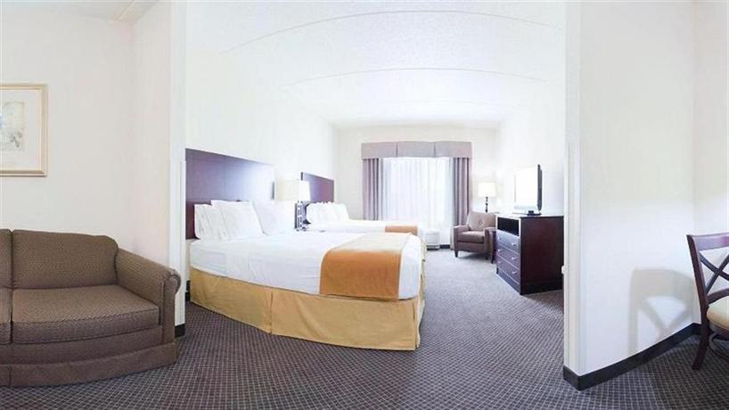 Holiday Inn Express Hotel & Suites Chicago Airport West